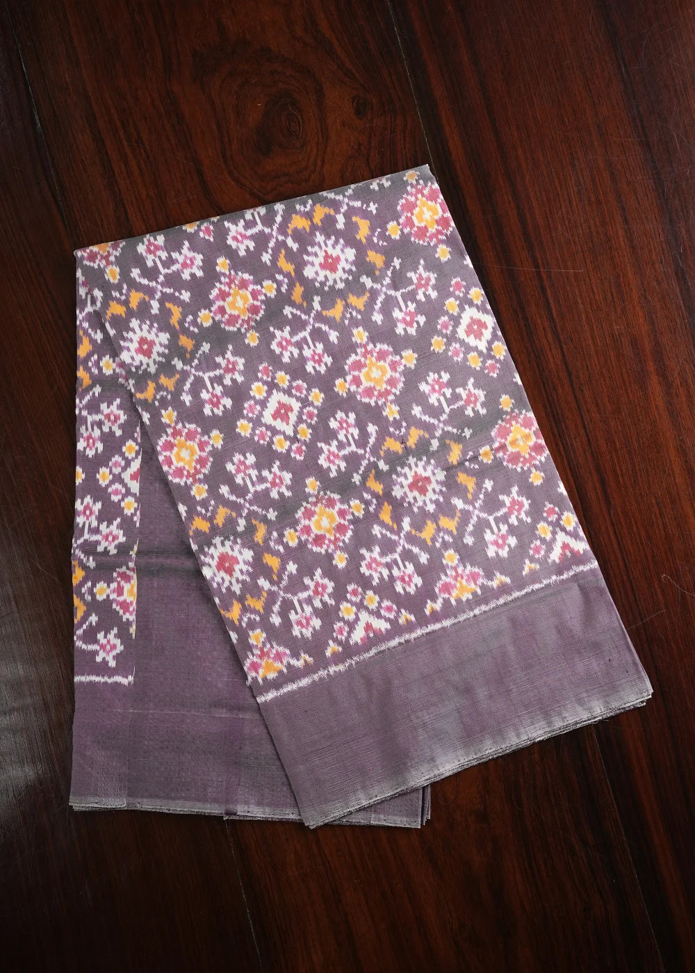 Off White Ikkat Silk Saree with Grey and Red Pattern
