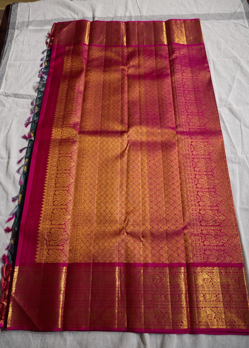 Mango Green Korvai Silk Saree with Pink Border